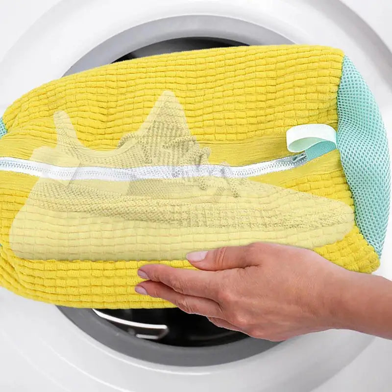 Convenient Tear-Resistant Shoe Wash Bag